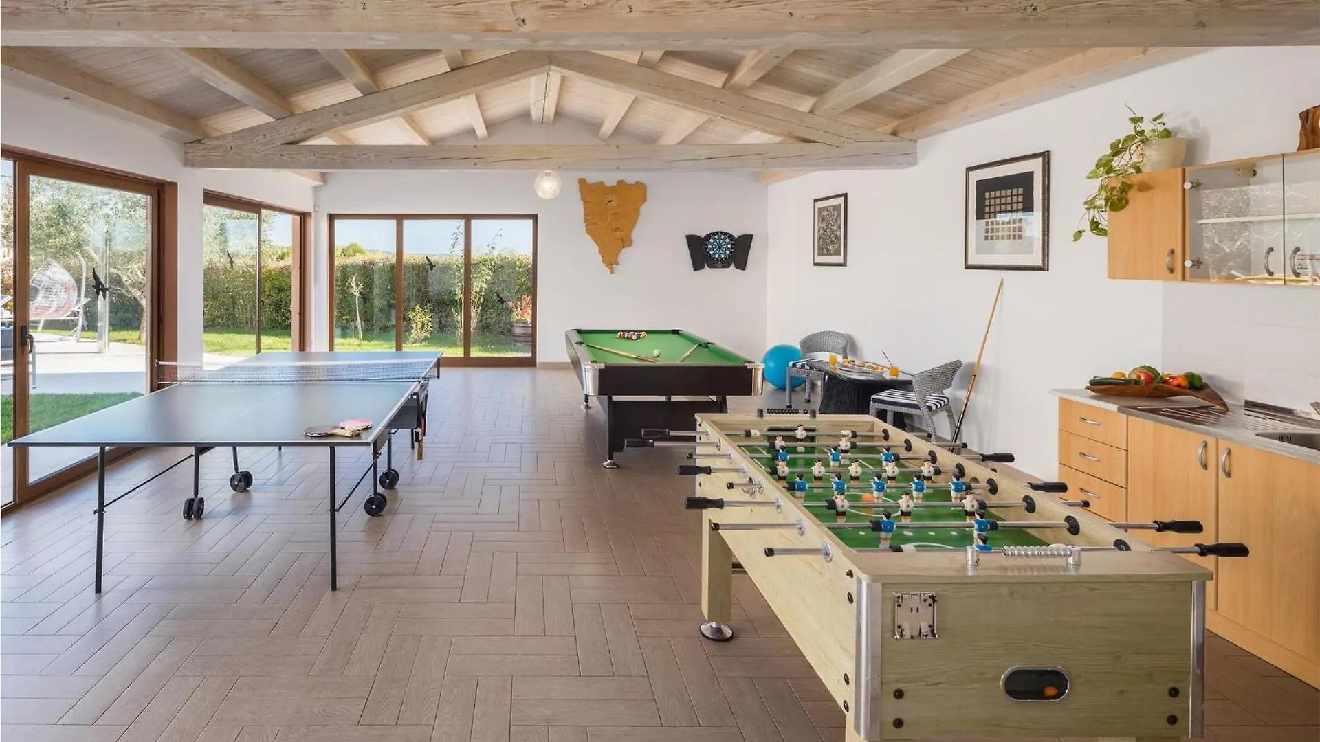 4 Bedroom Gorgeous Home In Barban Holiday home